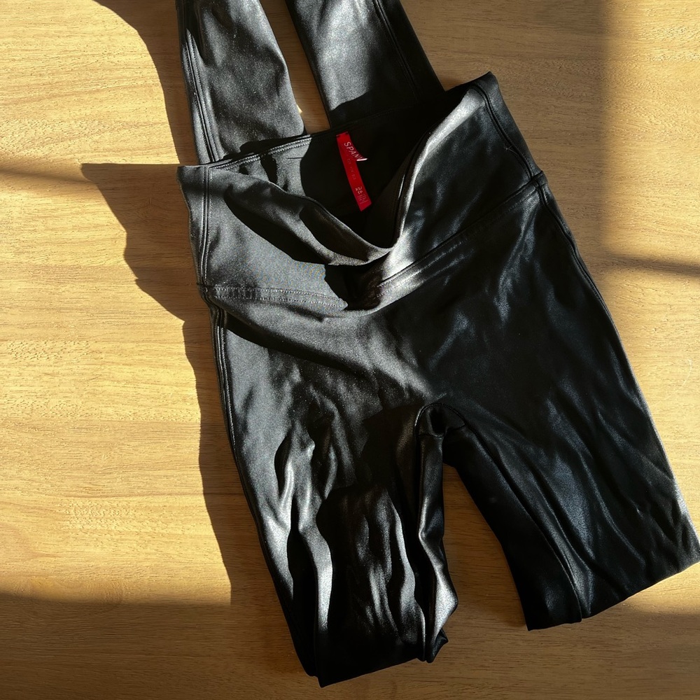 Spanx faux leather leggings